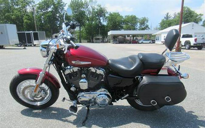 2017 Harley-Davidson 1200 Custom