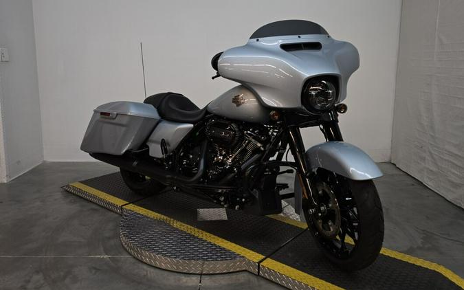 FLHXS 2023 Street Glide Special