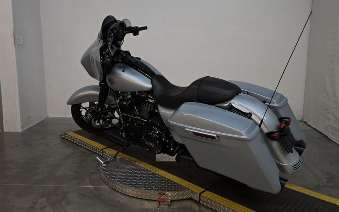 FLHXS 2023 Street Glide Special