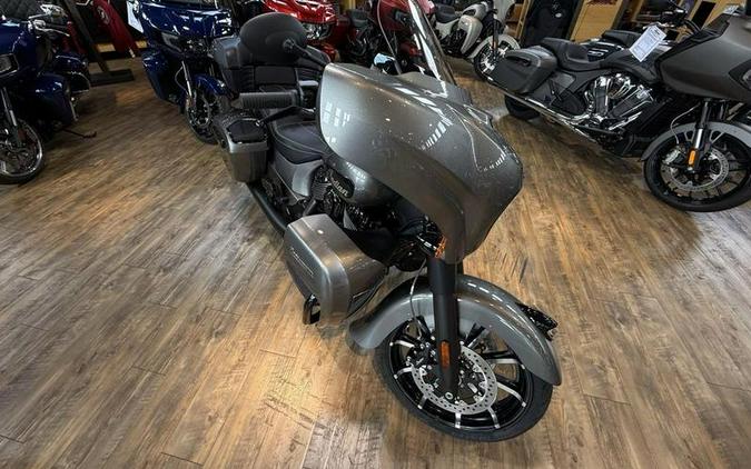 2025 Indian Motorcycle® Roadmaster® Dark Horse® Heavy Metal