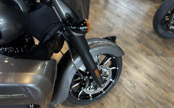 2025 Indian Motorcycle® Roadmaster® Dark Horse® Heavy Metal