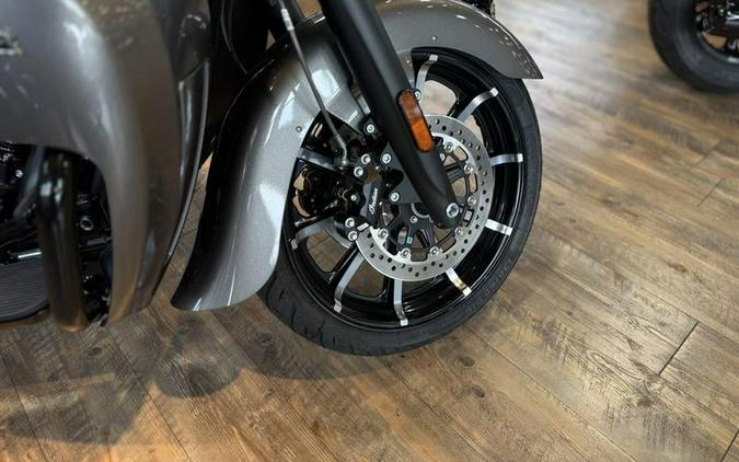 2025 Indian Motorcycle® Roadmaster® Dark Horse® Heavy Metal