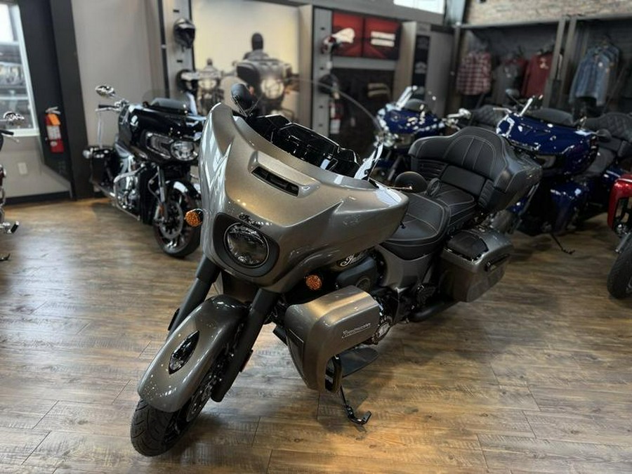 2025 Indian Motorcycle® Roadmaster® Dark Horse® Heavy Metal