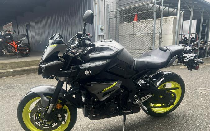 2018 Yamaha MT-10