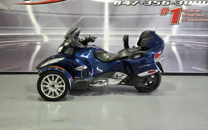 2016 Can-Am® Spyder® RT-S 6-Speed Manual (SM6)