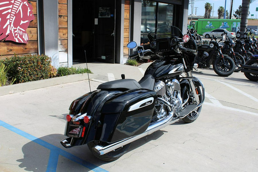 2023 Indian Motorcycle® Chieftain® Limited Black Metallic