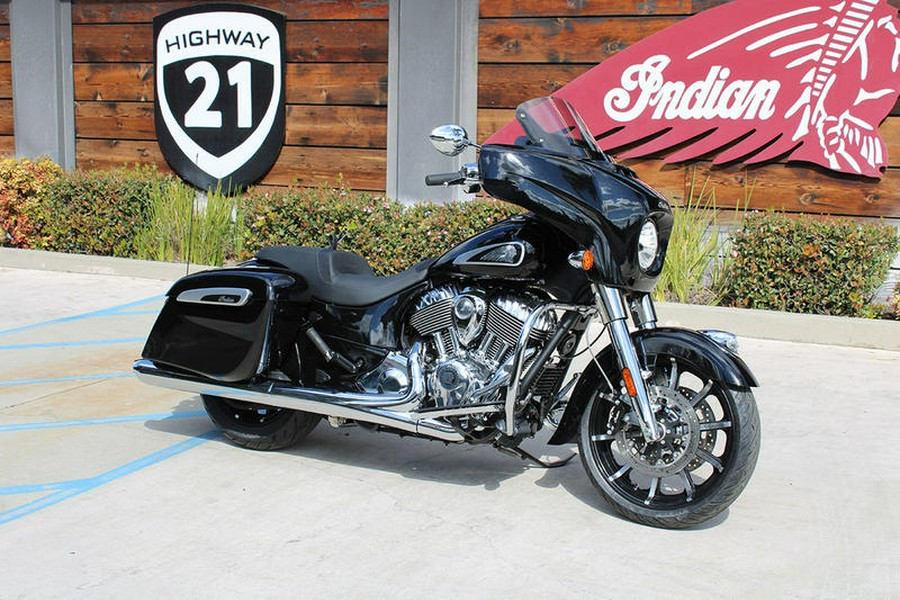 2023 Indian Motorcycle® Chieftain® Limited Black Metallic