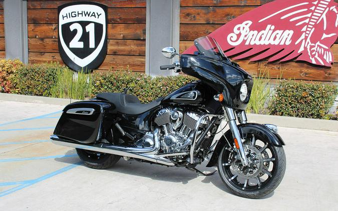 2023 Indian Motorcycle® Chieftain® Limited Black Metallic