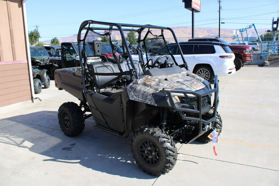 2025 Honda® Pioneer 700 Forest