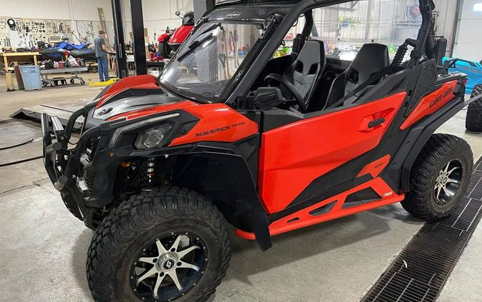 2018 Can-Am MAVERICK TRAIL DPS 1000