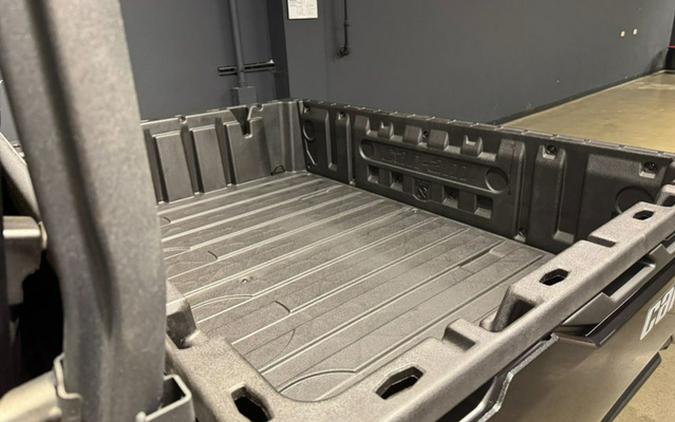 2025 Can-Am Defender MAX XT HD9