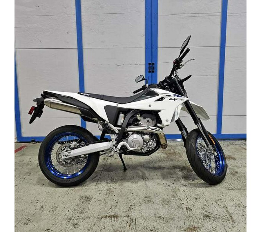 2025 Suzuki DR-Z4SM
