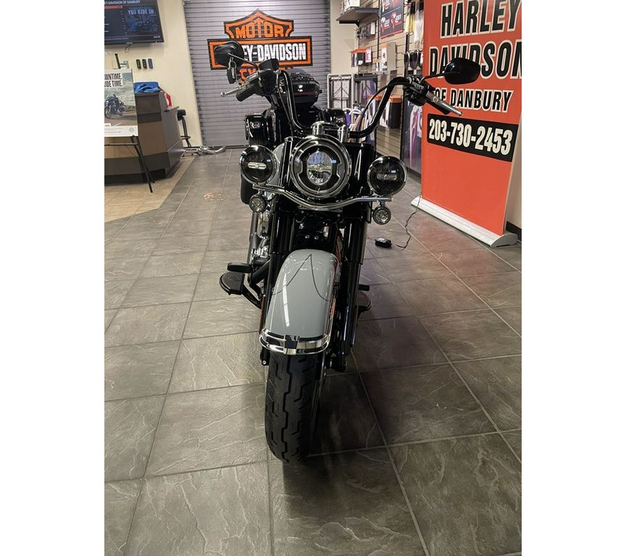2026 Harley-Davidson® FLHC - Heritage Classic