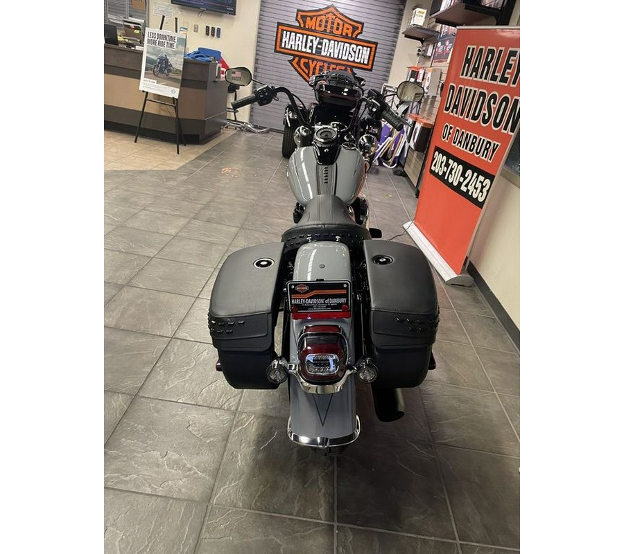 2026 Harley-Davidson® FLHC - Heritage Classic