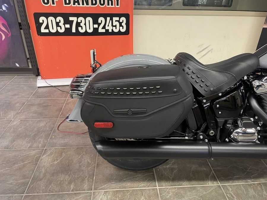 2026 Harley-Davidson® FLHC - Heritage Classic