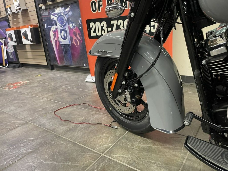 2026 Harley-Davidson® FLHC - Heritage Classic