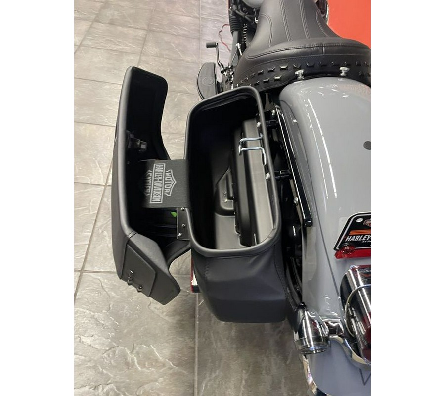 2026 Harley-Davidson® FLHC - Heritage Classic