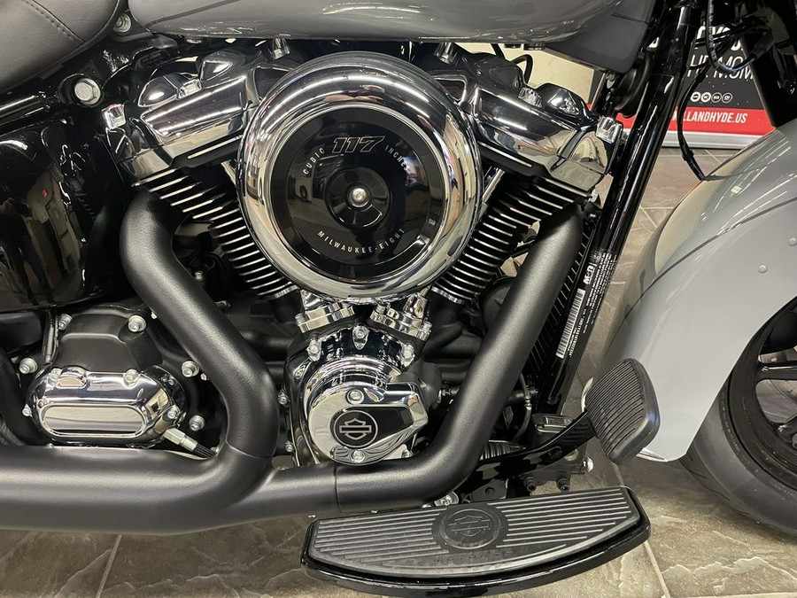 2026 Harley-Davidson® FLHC - Heritage Classic