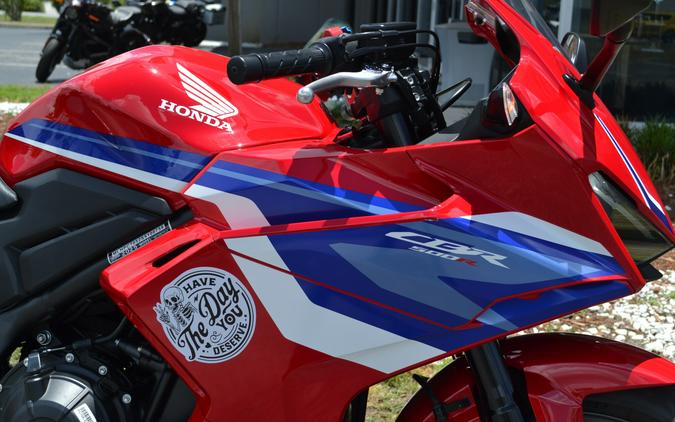 2025 Honda CBR500R Grand Prix Red