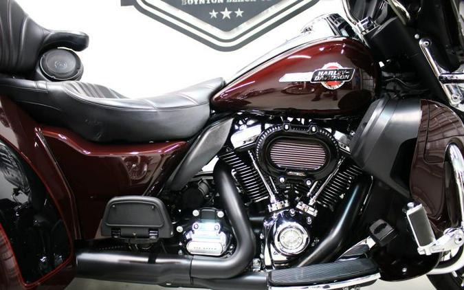 2022 Harley Davidson Tri Glide Ultra FLHTCUTG
