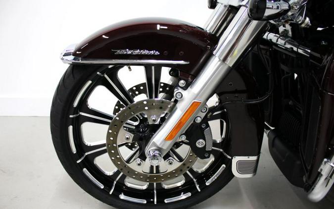 2022 Harley Davidson Tri Glide Ultra FLHTCUTG