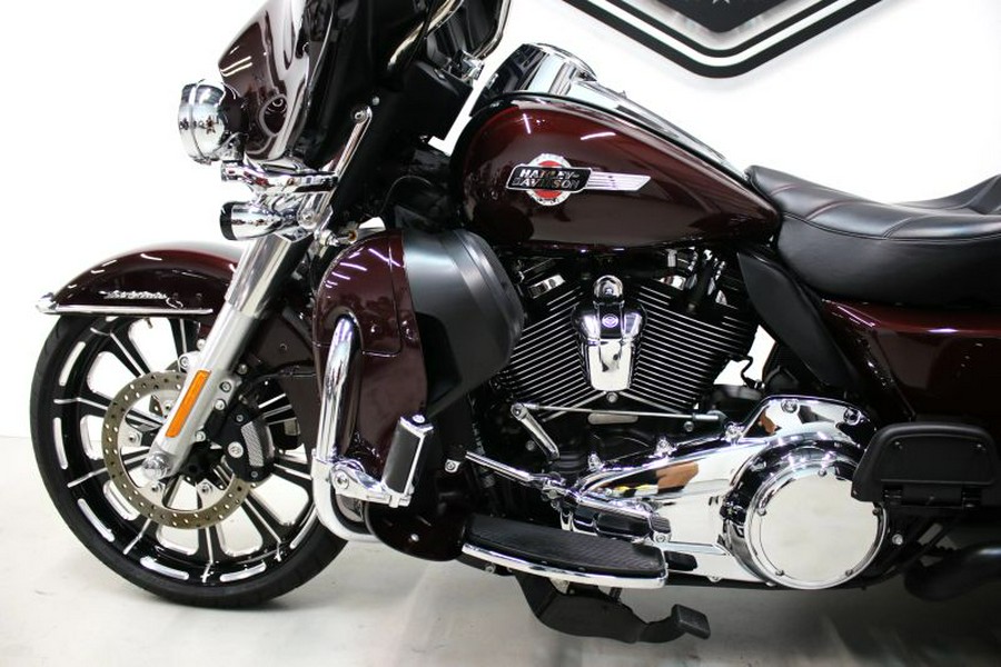 2022 Harley Davidson Tri Glide Ultra FLHTCUTG
