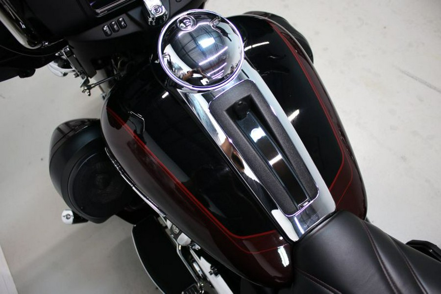 2022 Harley Davidson Tri Glide Ultra FLHTCUTG