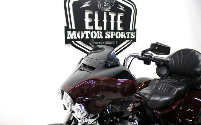 2022 Harley Davidson Tri Glide Ultra FLHTCUTG
