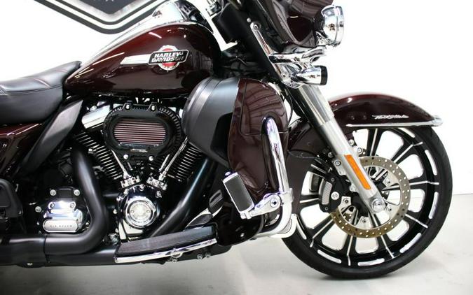 2022 Harley Davidson Tri Glide Ultra FLHTCUTG