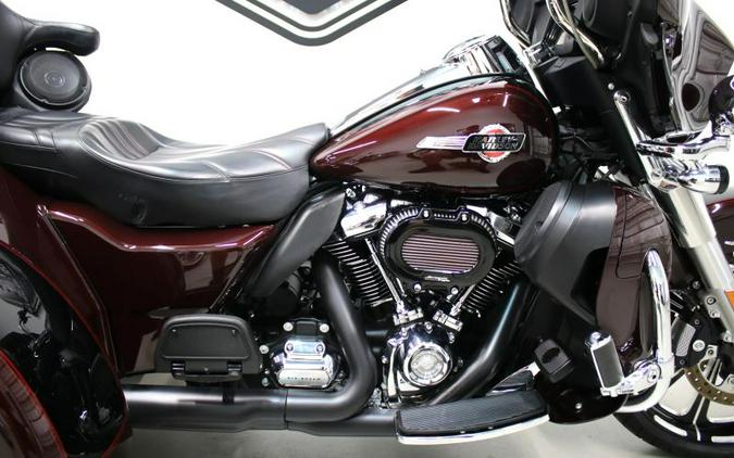 2022 Harley Davidson Tri Glide Ultra FLHTCUTG