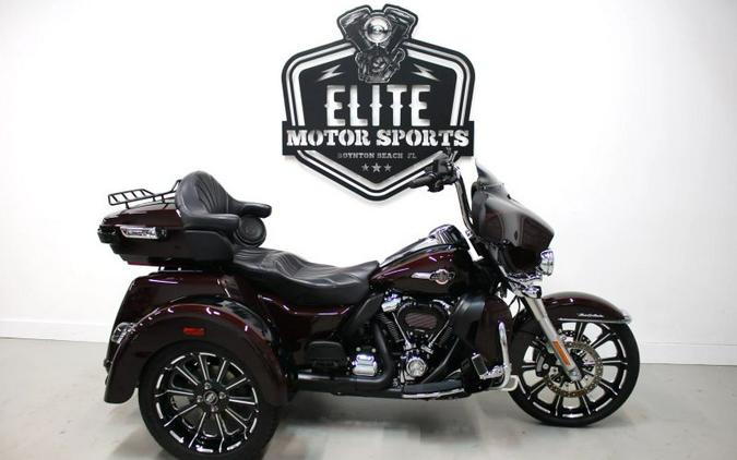 2022 Harley Davidson Tri Glide Ultra FLHTCUTG