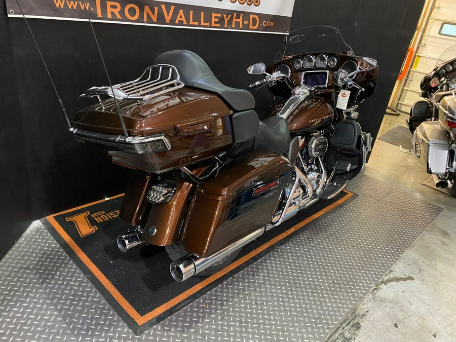 2019 Harley-Davidson® FLHTKSE CVO™ Limited