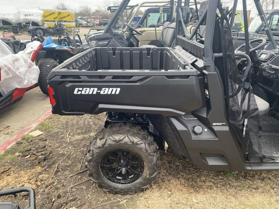 2024 Can-Am® Defender DPS HD7 Wildland Camo