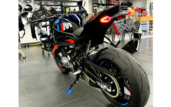 2024 BMW M 1000 R