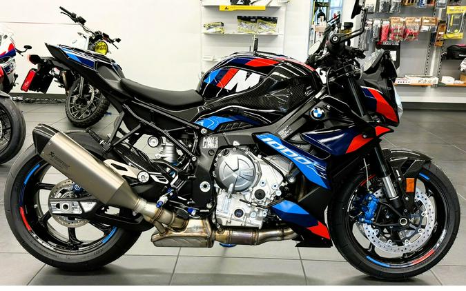 2024 BMW M 1000 R