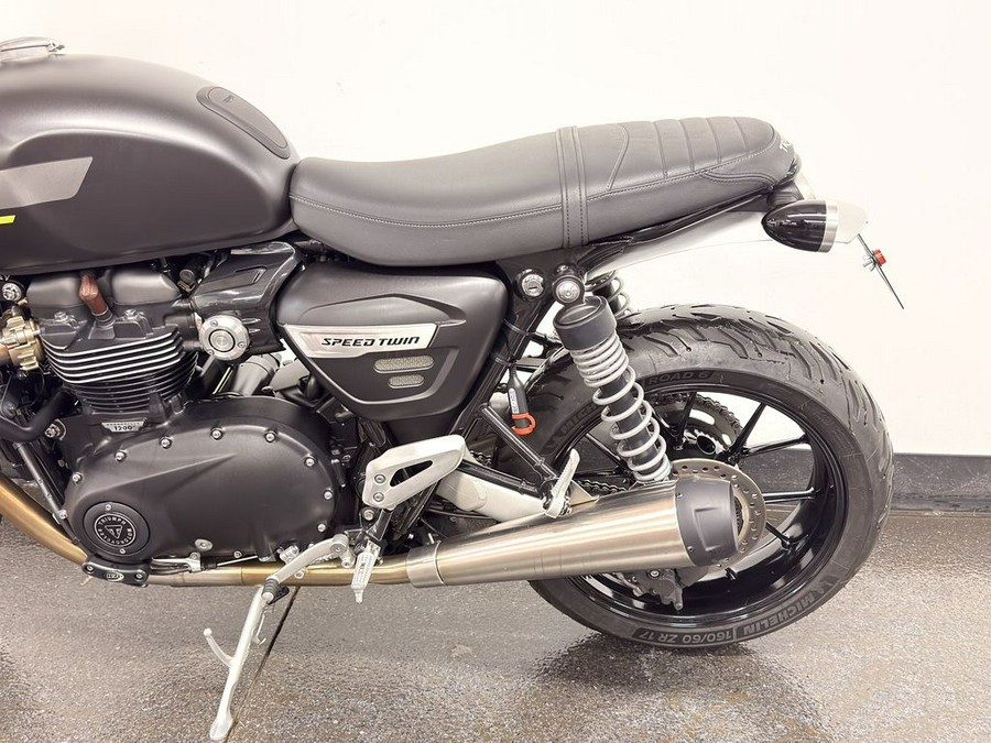 2022 Triumph Speed Twin Matt Storm Grey