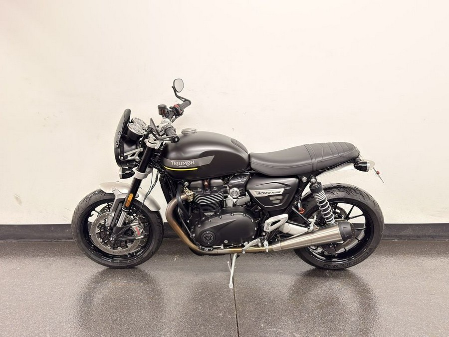 2022 Triumph Speed Twin Matt Storm Grey