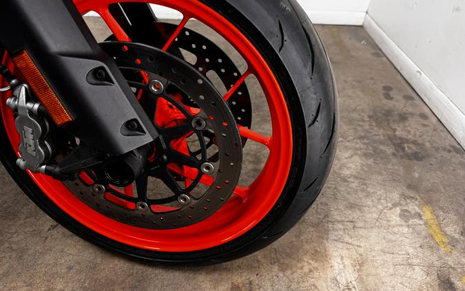 2024 KTM 890 SMT - 879685