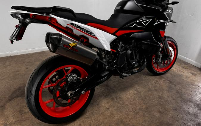 2024 KTM 890 SMT - 879685