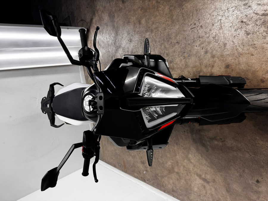 2024 KTM 890 SMT - 879685