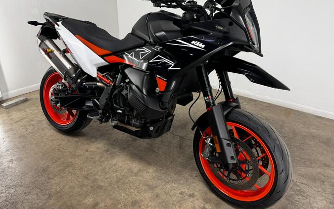 2024 KTM 890 SMT - 879685