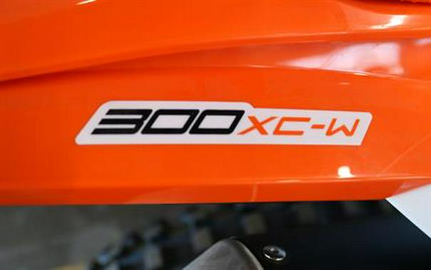 2024 KTM 300 XC-W