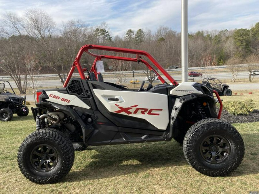 2024 Can-Am® Maverick Sport X rc 1000R