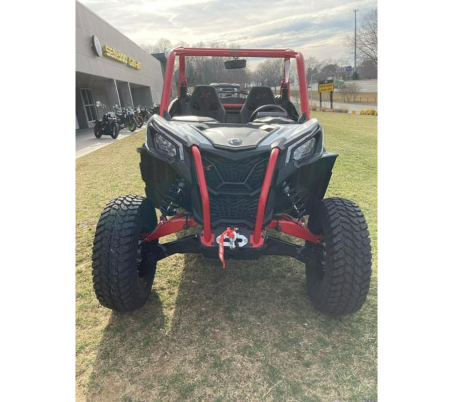 2024 Can-Am® Maverick Sport X rc 1000R