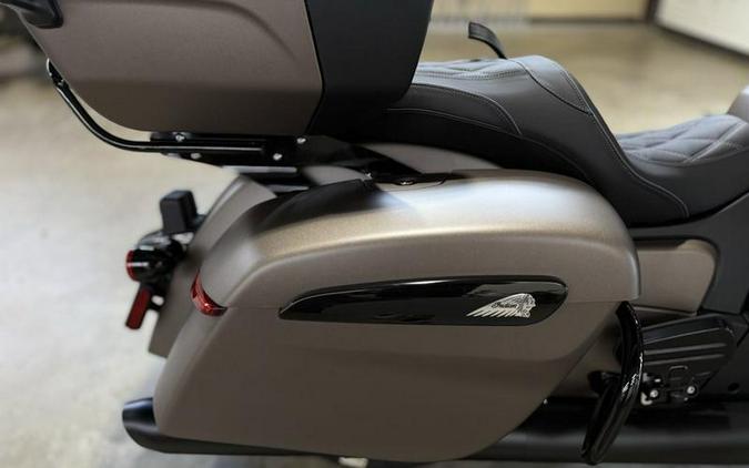 2025 Indian Motorcycle® Roadmaster® PowerPlus Dark Horse® 112 Black Smoke