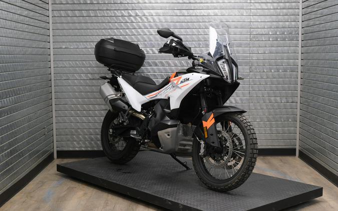 2024 KTM 790 ADVENTURE