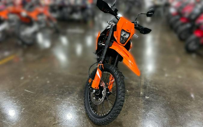 2026 KTM 390 ENDURO R
