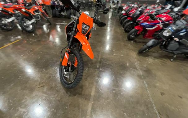 2026 KTM 390 ENDURO R