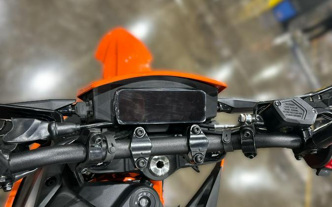 2026 KTM 390 ENDURO R