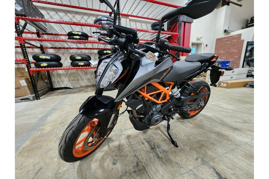 2022 KTM 390 DUKE